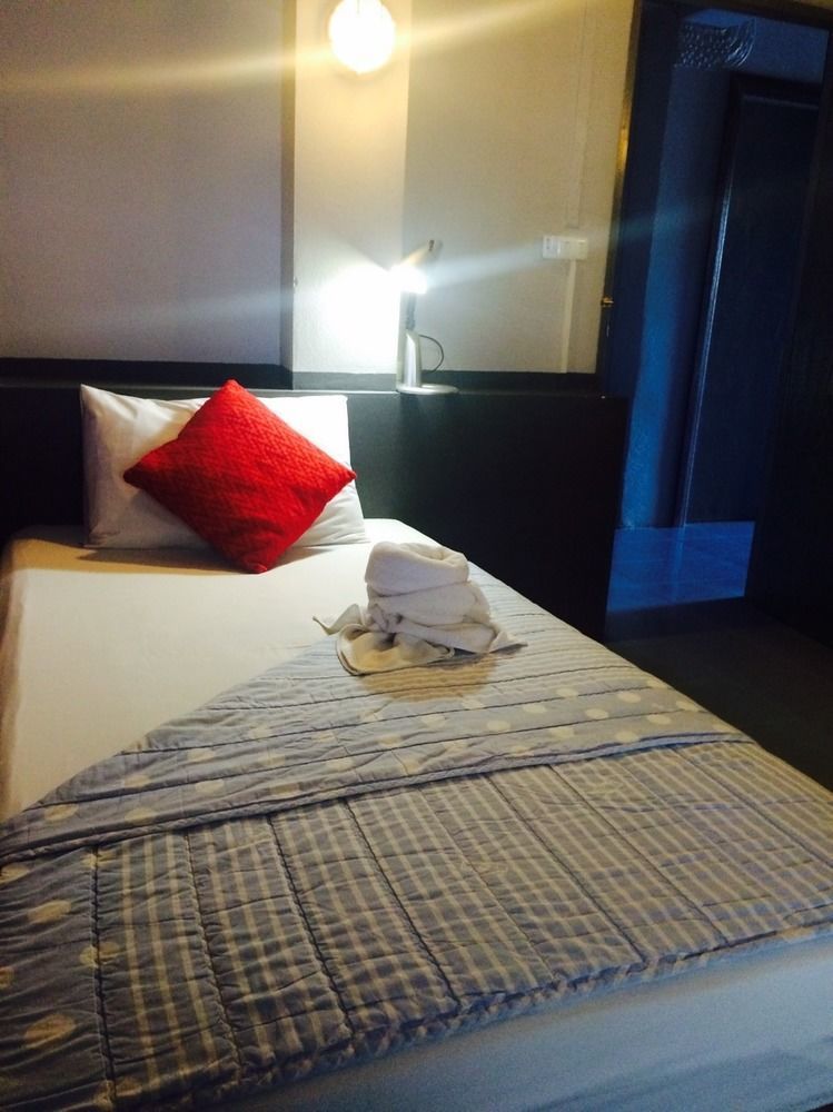 Rooms@Krabi Guesthouse Экстерьер фото